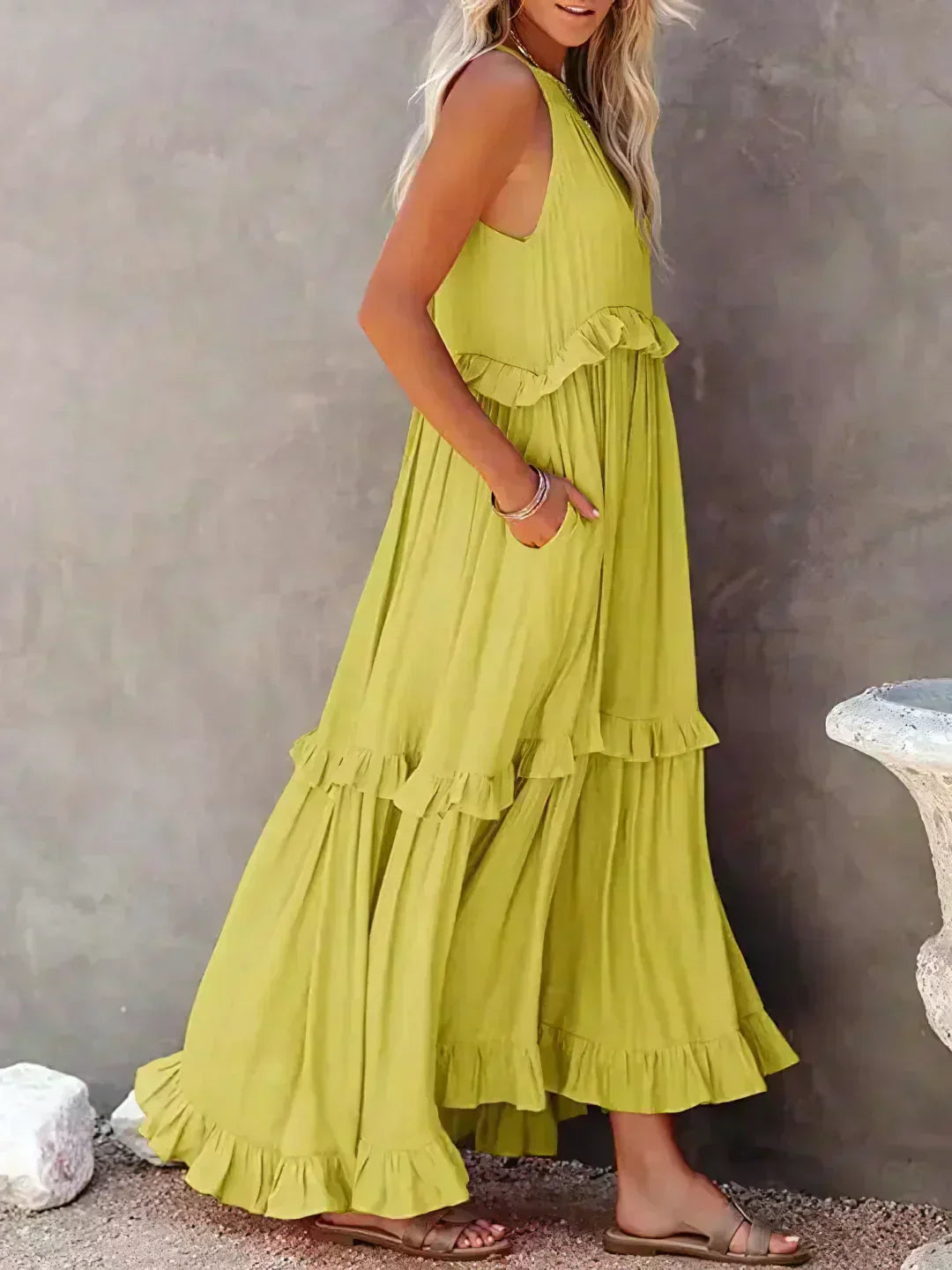 Damen Kleid | Halter Rüschen Maxi