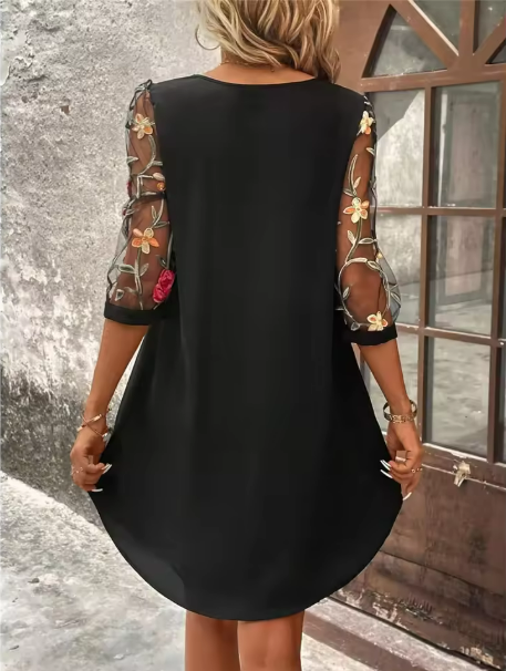 Damen Kleid | Keyhole Ausschnitt Stickereiärmel