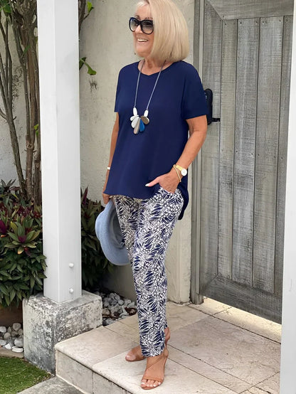 Damen Zweiteiler | Kurzarmshirt und Gemusterte Hose