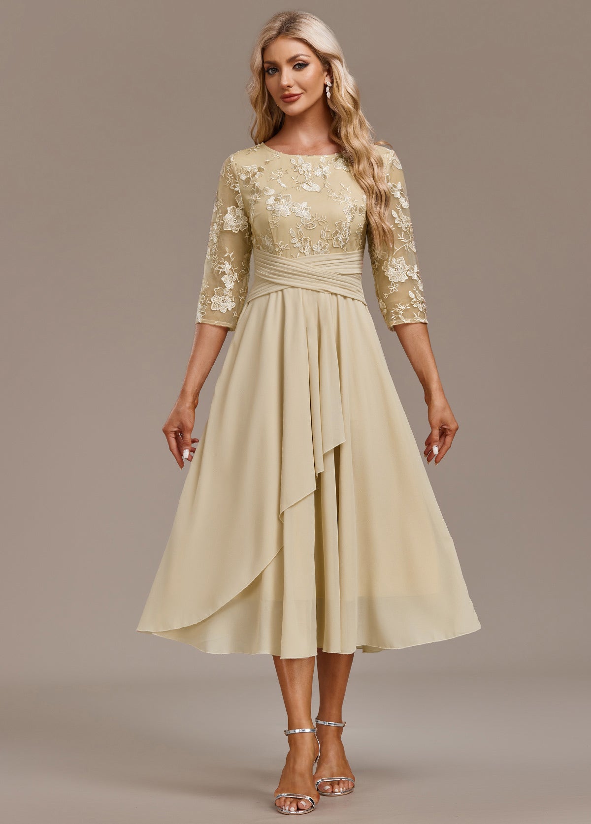 Damen Kleid | Stickerei Rundhals Midi