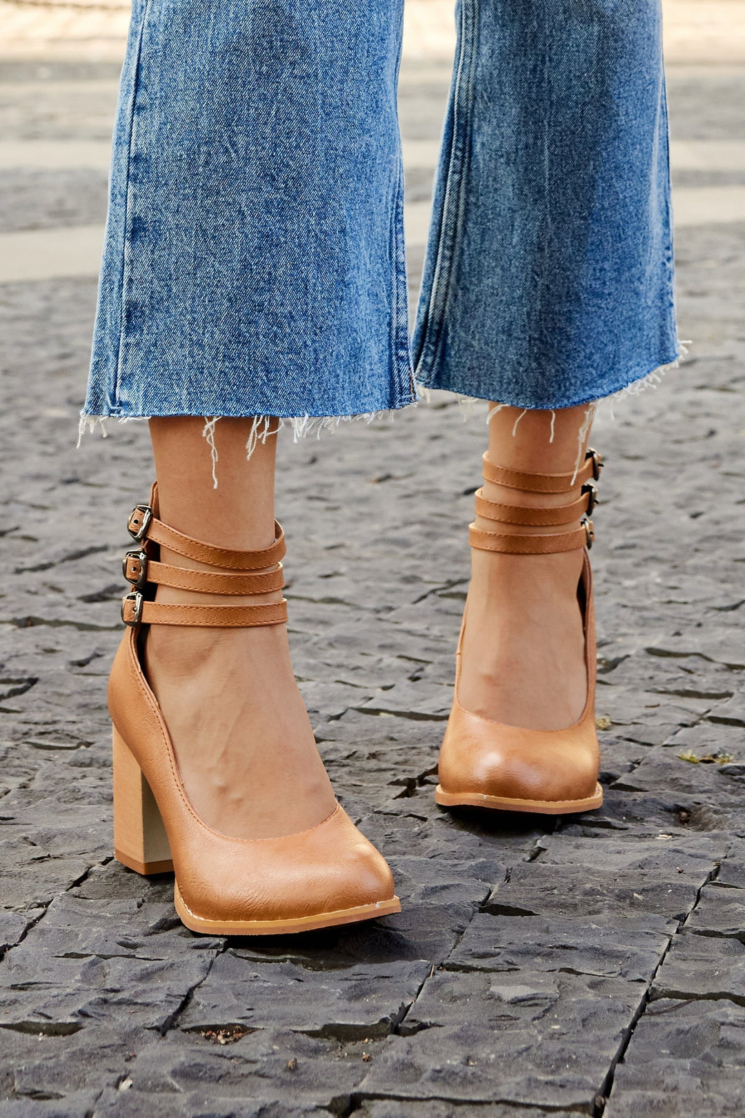 Damen Pumps | Blockabsatz Knöchelriemen