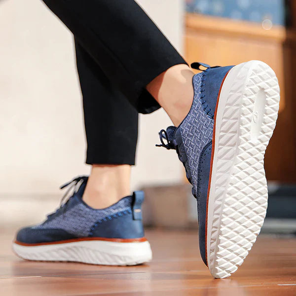 Herren Sneaker | Struktur Design Schnürung