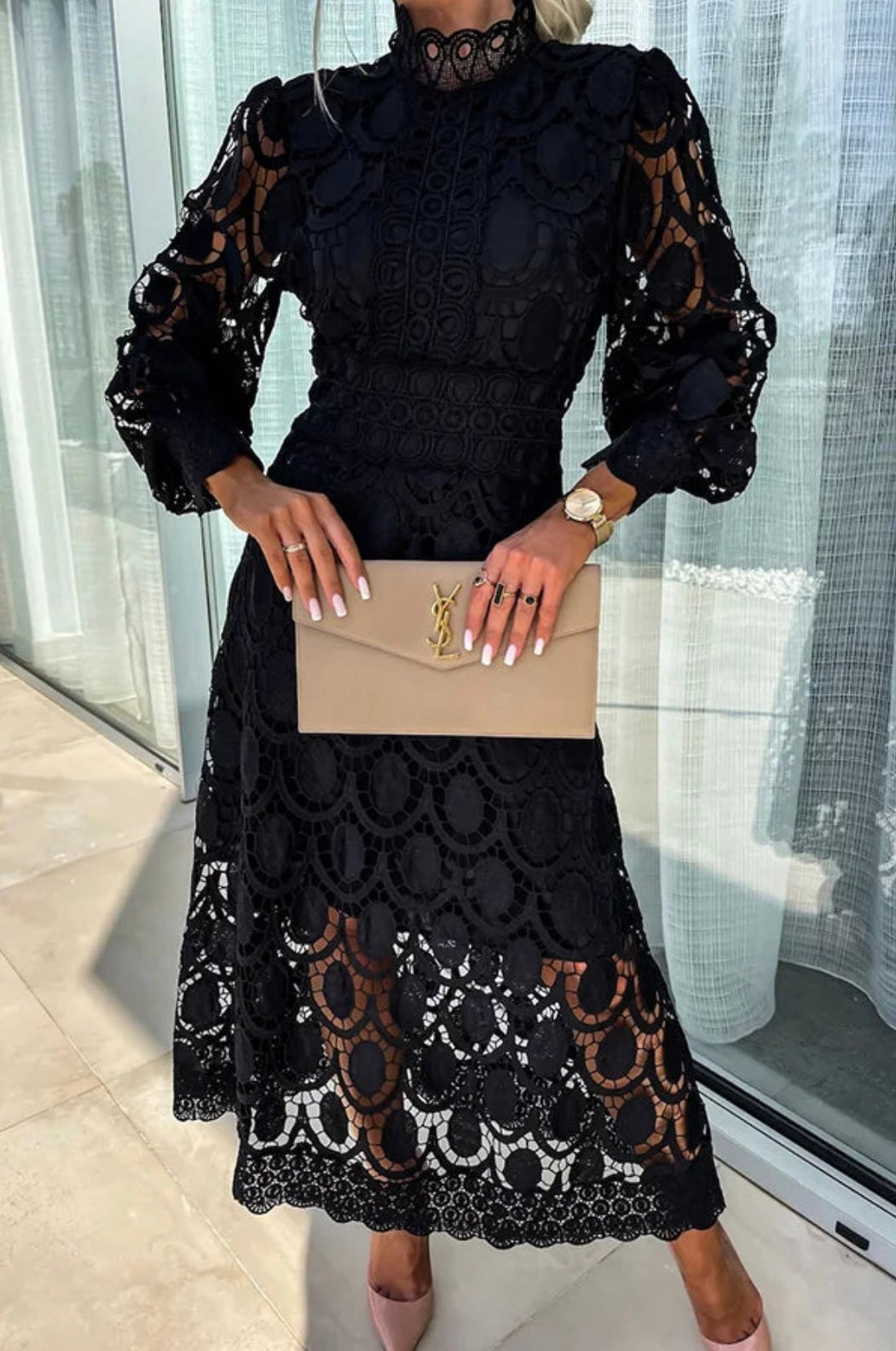 Damen Kleid | Stehkragen Spitzen Design
