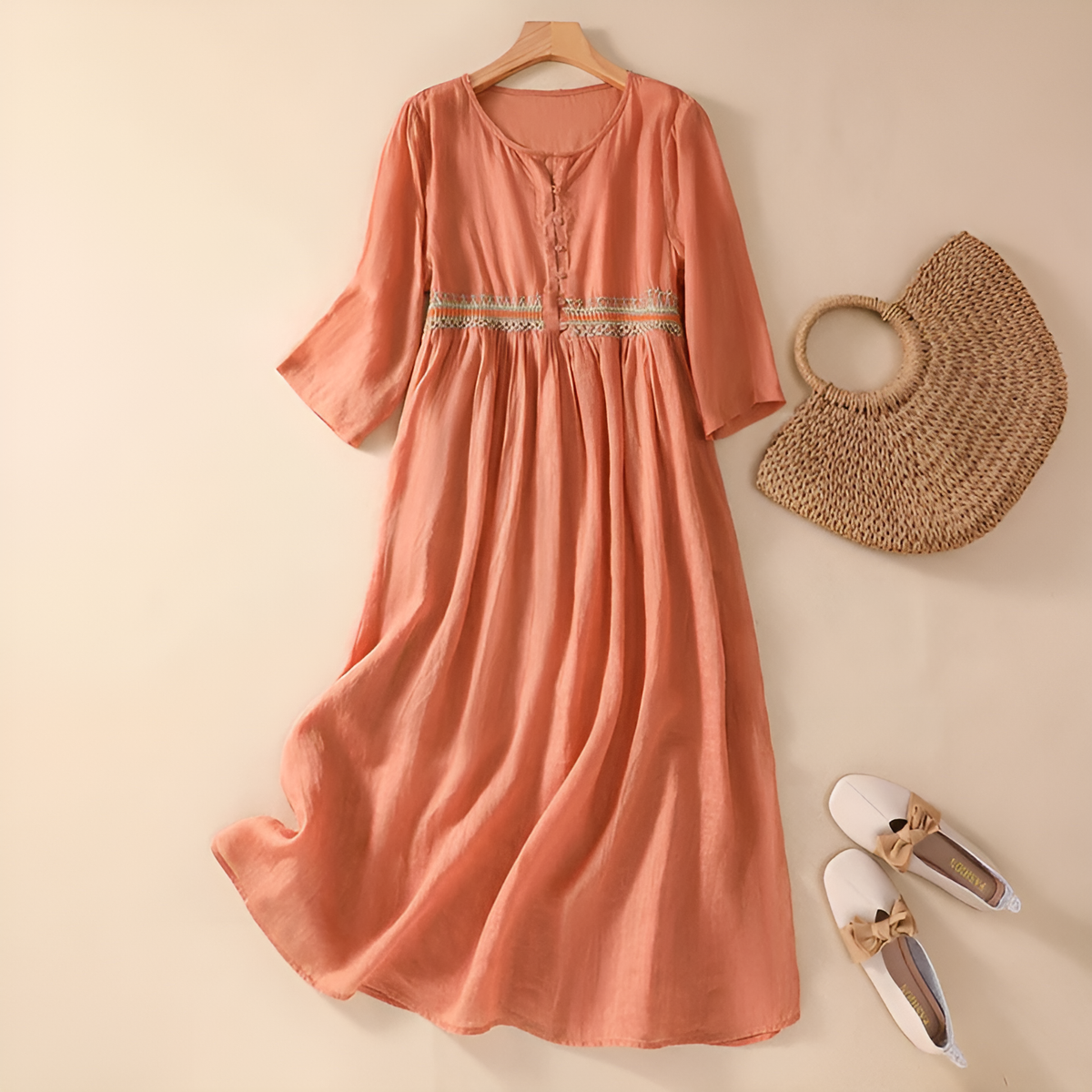 Damen Kleid | Stickerei Detail Midi