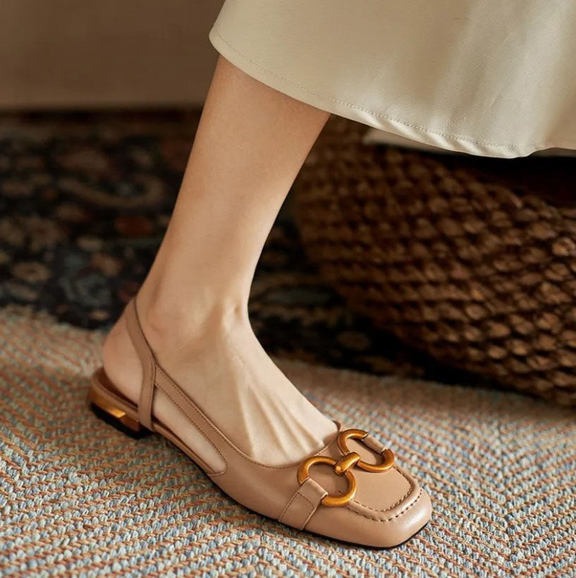 Damen Sandalen | Geschlossene Spitze Fersenriemen