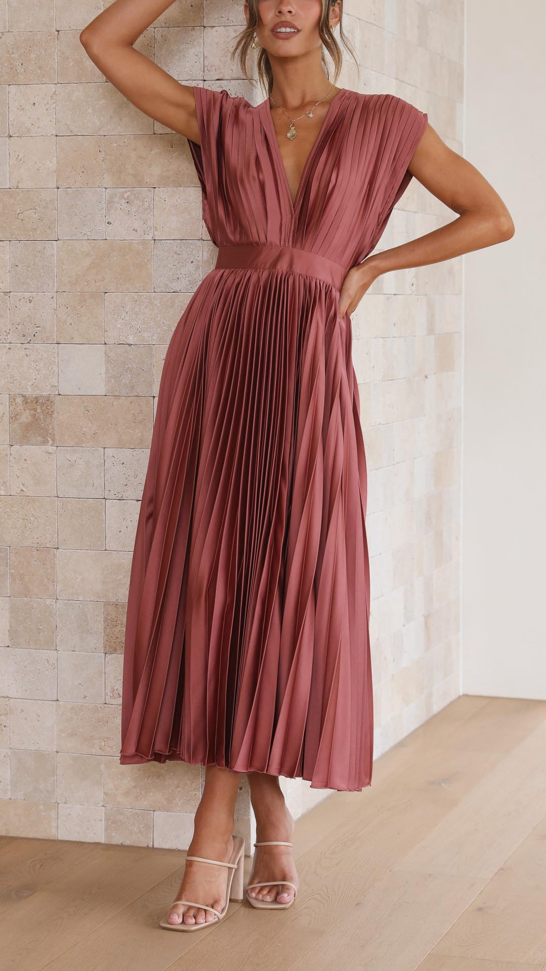 Damen Kleid | Plissee V-Ausschnitt
