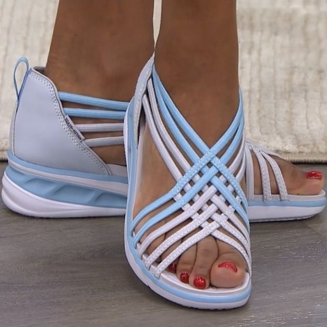 Damen Sandalen | Mehrere Riemen mit Keilsohle