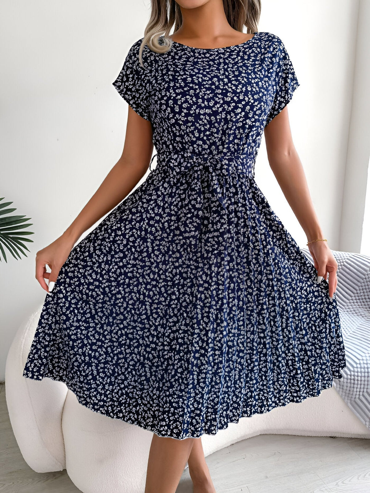 Damen Kleid | Plissee Bindegürtel Midi